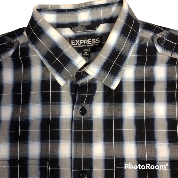 Express Modern Fit Men's  Button Down Shirt - Picture 4 of 5